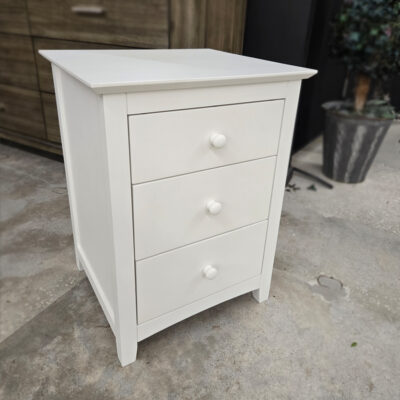 Lancaster Three Drw Nightstand